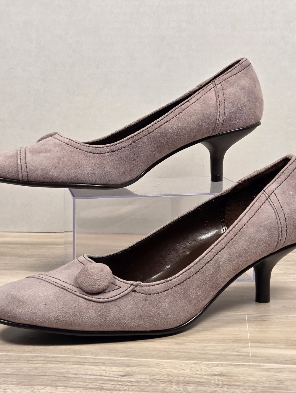 vintage Chinese Laundry suede kitten heel pumps size 7